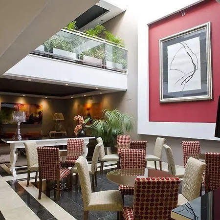 Artplatinum & Lägenhetshotell Benalmádena