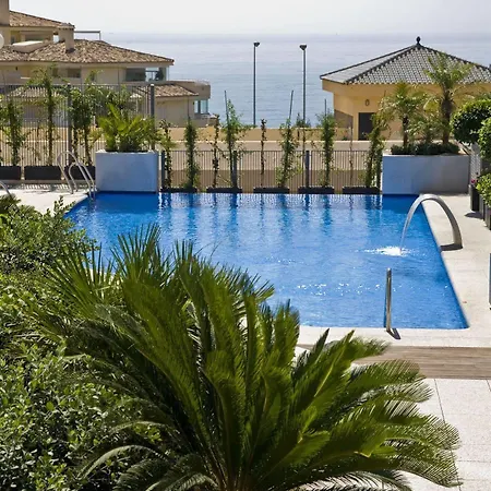 Lägenhetshotell Artplatinum & 4*