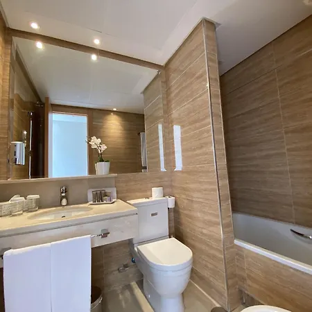 Artplatinum & Aparthotel Benalmádena
