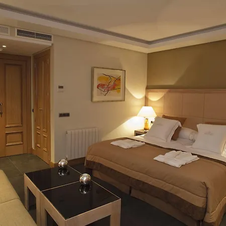 Artplatinum & Aparthotel