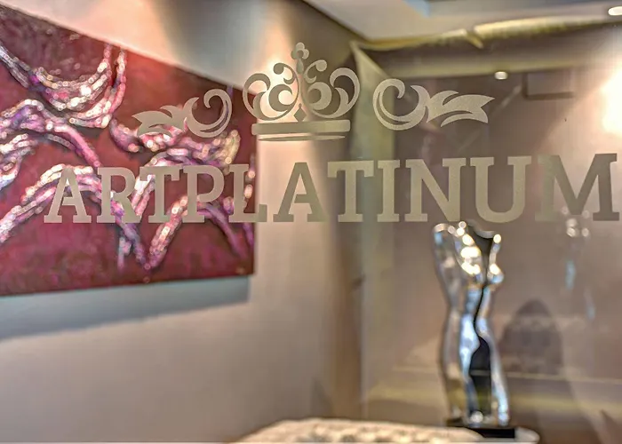 Artplatinum & 아파트호텔 베날마데나코스타